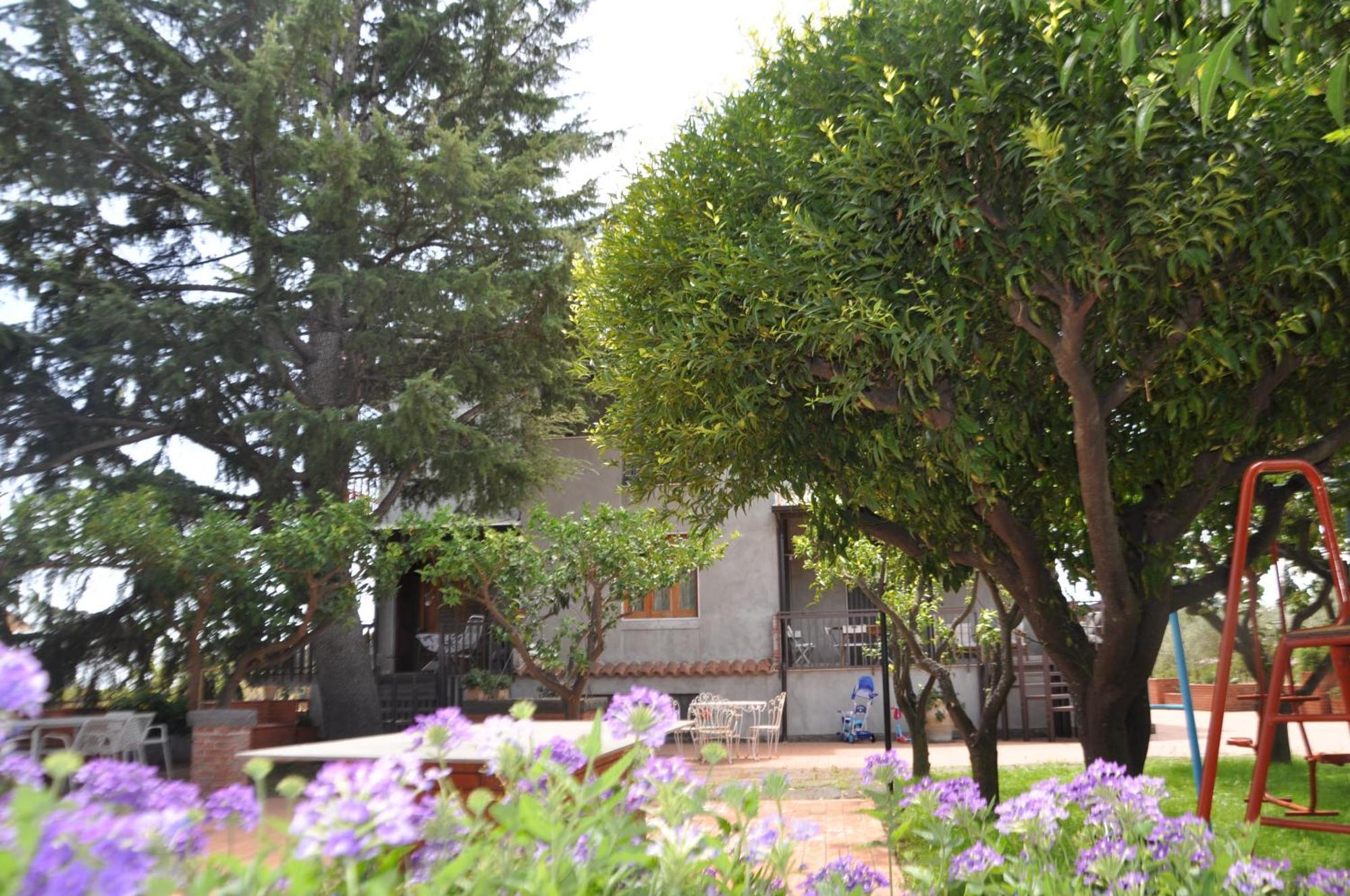 Villa Carolea Acireale Eksteriør bilde