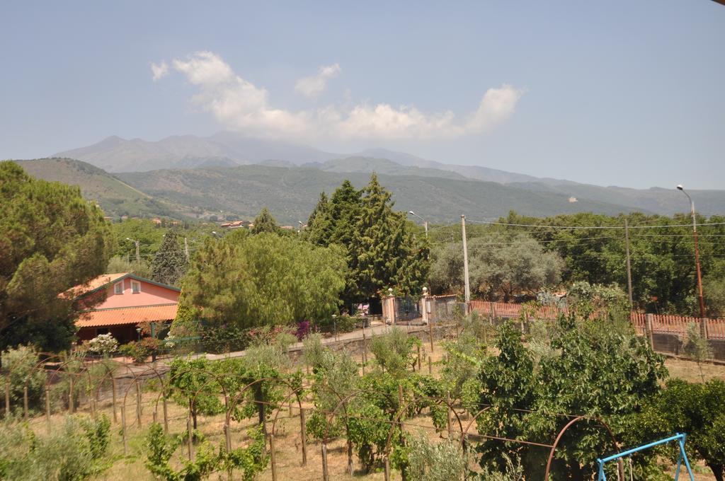 Villa Carolea Acireale Eksteriør bilde